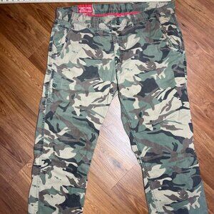 Jordan Craig Men’s Camo Cargo Pants – Size 42x32